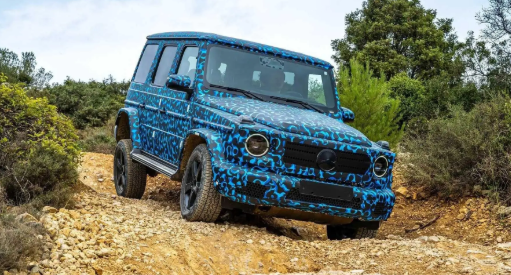 2024年奔驰纯电G级震撼上市四轮电机系统成亮点