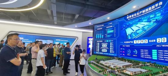 绿色转型智能升级——2024新能源工程机械大会在淮安隆重召开(图29)