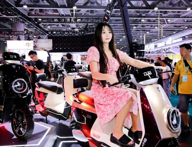 3款主打高品质的电动车百公里超长续航都在三千多(图1)