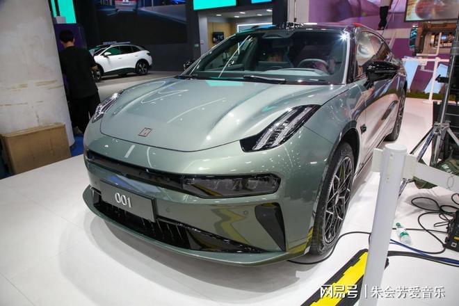 极氪001稳住了销量比特斯拉Model3价格高但销量并不