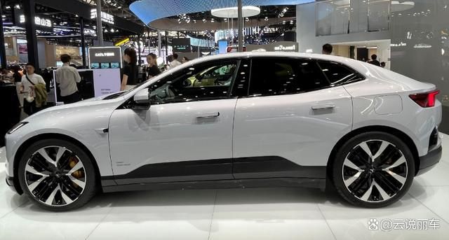 Polestar极星4引领纯电轿跑SUV市场双电机版(图2)