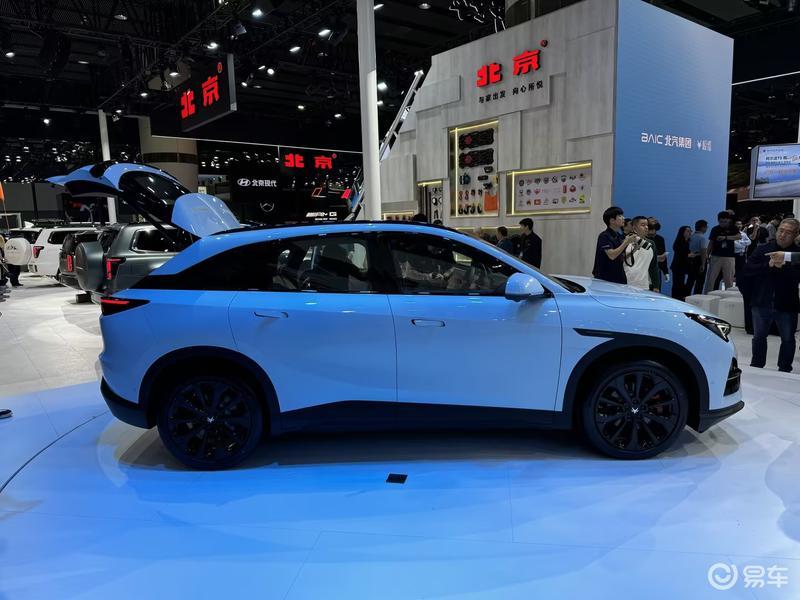 Kaiyun体育网站：2024广州车展上市新车盘点腾势Z9红旗金葵花国雅领衔(图54)