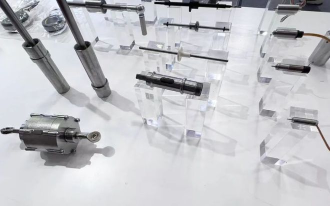 人形机器人板块涌入35亿资金大涨的人形头部企业都是什么来头(图1)