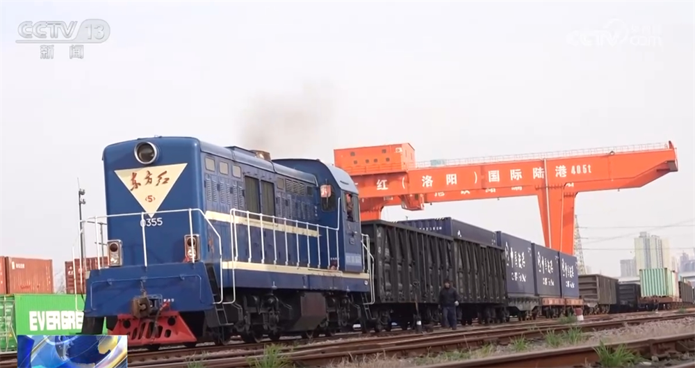 粮食年产超14万亿斤背后有何“硬核”支撑？中国农机装备向“新”行(图7)