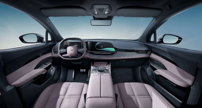 红旗天工08正式亮相智能驾驭新旗舰！(图3)