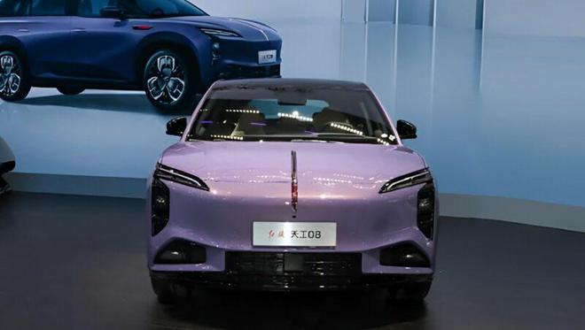 红旗天工08正式亮相智能驾驭新旗舰！(图5)