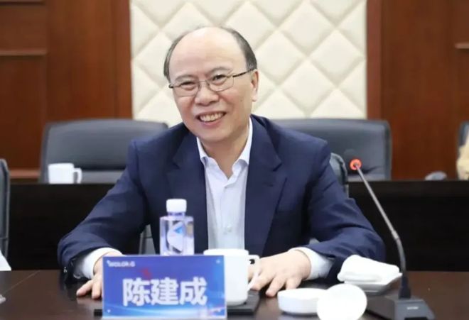 500亿！浙商携二代千金又要IPO了！(图2)