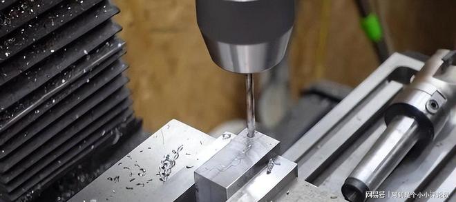 Kaiyun体育网站：格力机床斩获国际金奖为何国内无人喝彩？我们的注意力早跑偏了(图3)