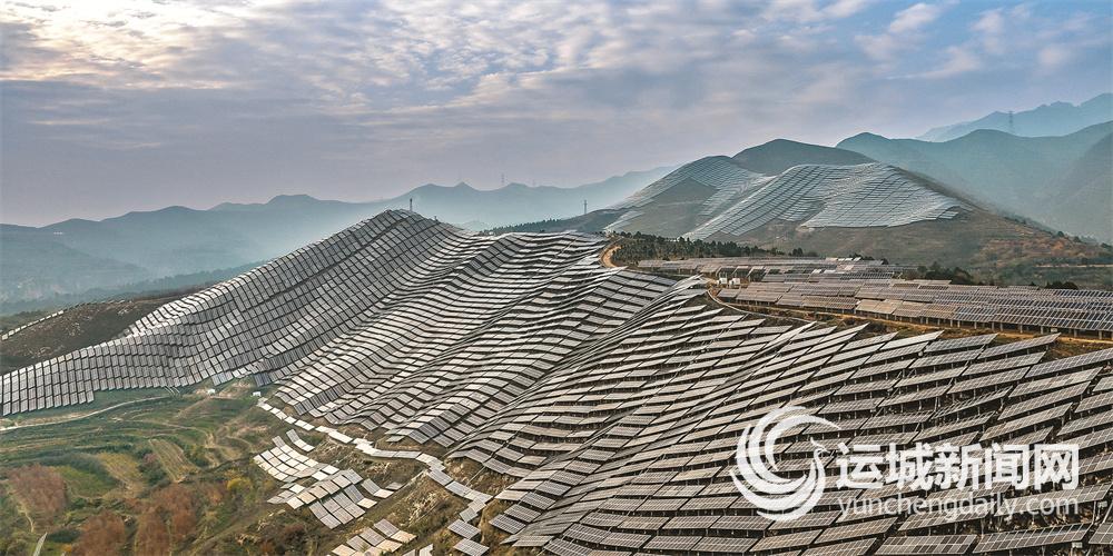 风光之间绿色奔涌