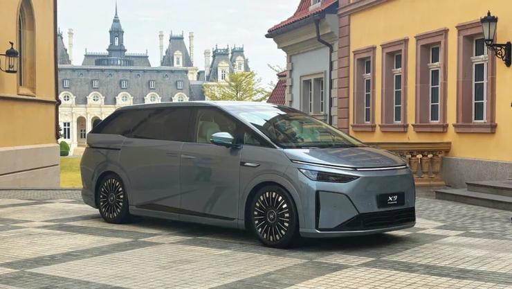 小鹏X9超级增程搭载华为「心脏」小鹏副总裁表态：未来合作无上限