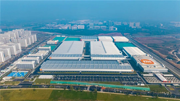 Kaiyun体育网站：小米2025：大模型怎么走向现实答案在“人车家”(图8)