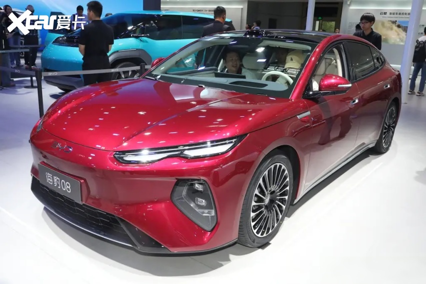 强得可怕！比亚迪把-30℃低温舱搬进展馆体验极寒闪充(图4)