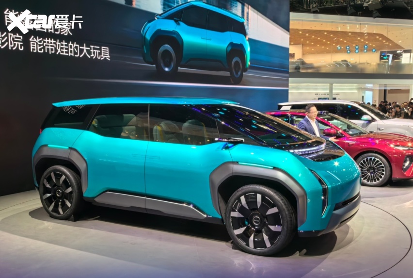 强得可怕！比亚迪把-30℃低温舱搬进展馆体验极寒闪充(图5)